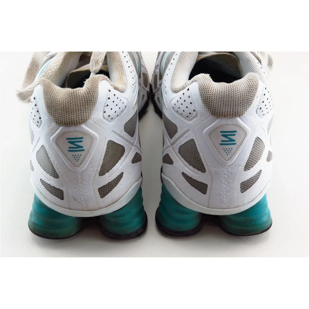 Nike Shox Turbo White Synthetic Athletic Girls Shoes‎ Size 6
